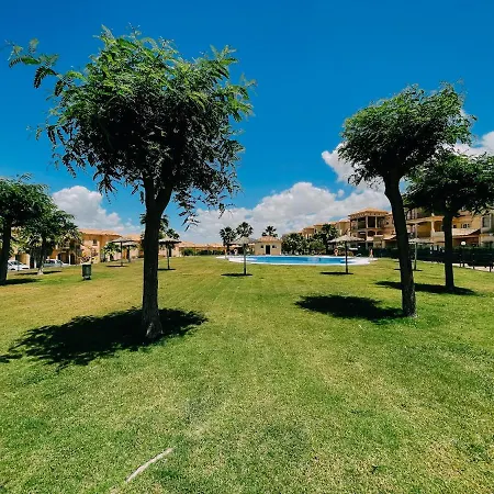 Decapi House *