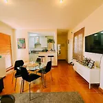 דירה Decapi House